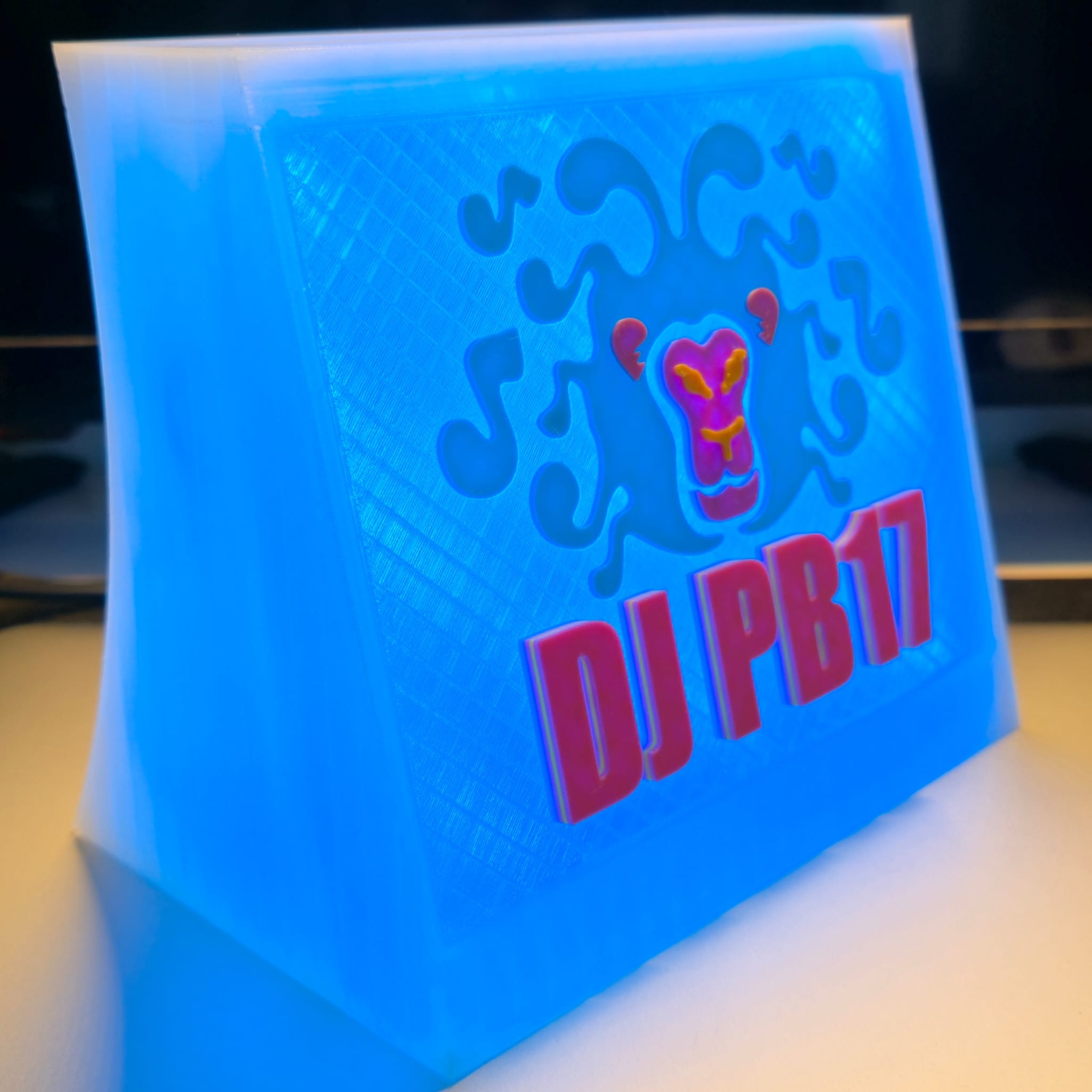 KUSTMGlow LED Display