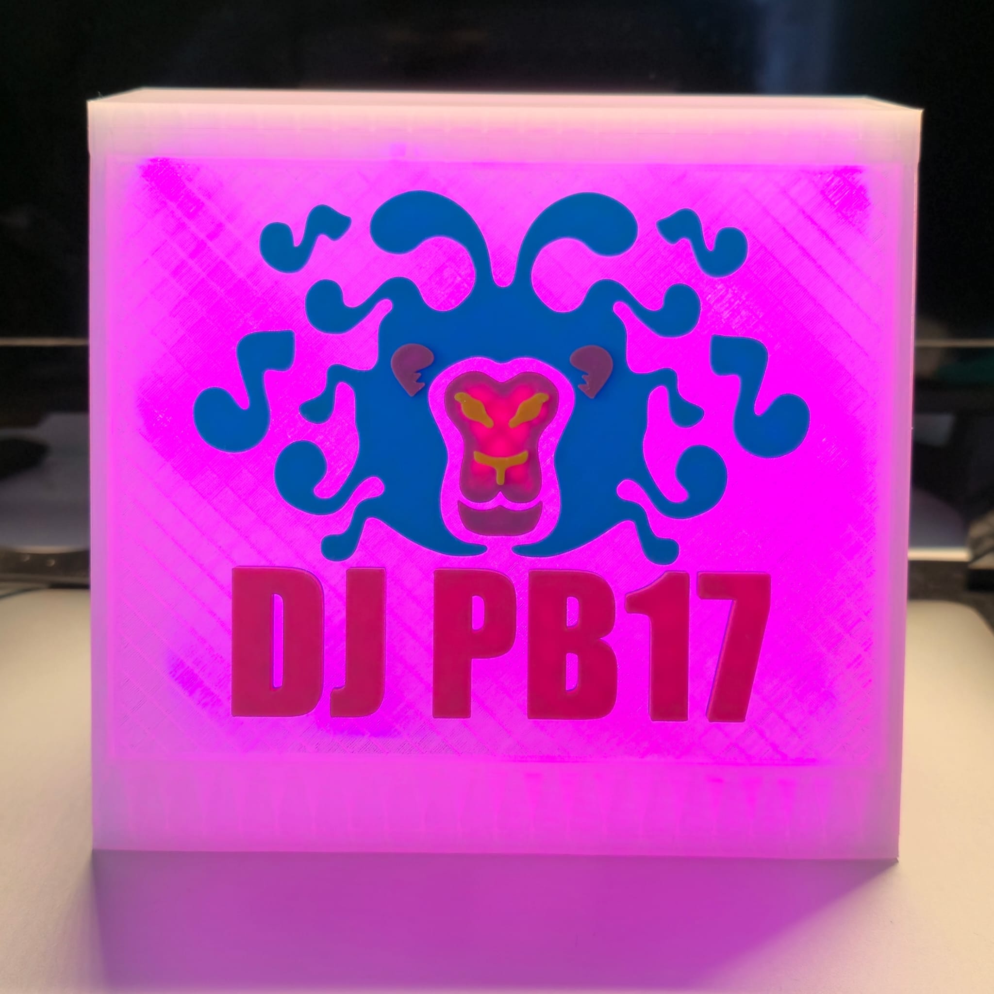 KUSTMGlow LED Display